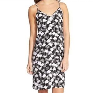 TROUVE Palm Tree Print Shift Dress Black/White Sm